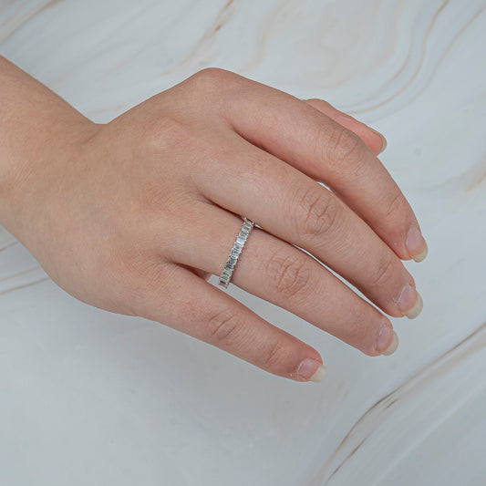 Eterna Emerald Wedding Band