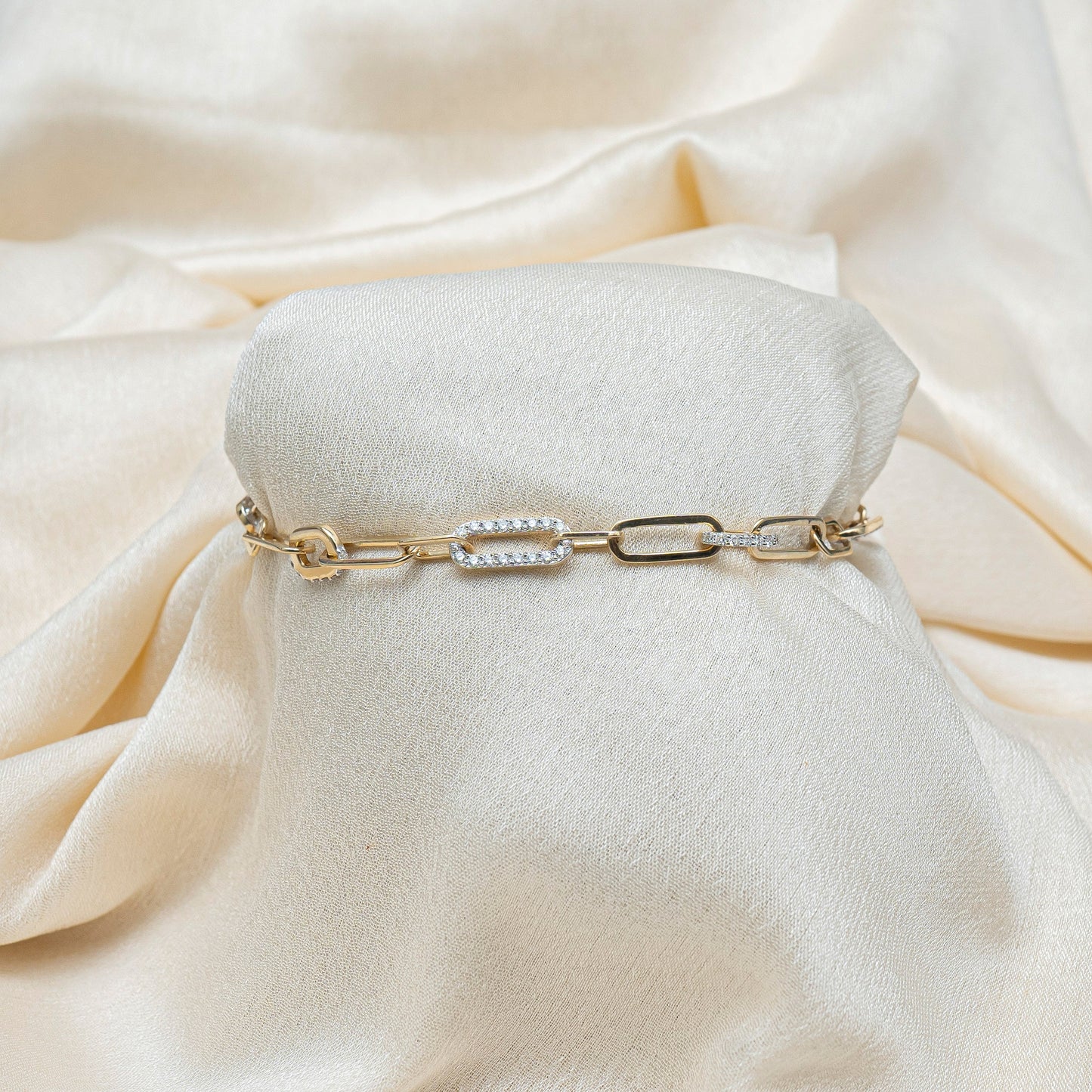 The Lumiere Diamond Accent Paperclip Bracelet