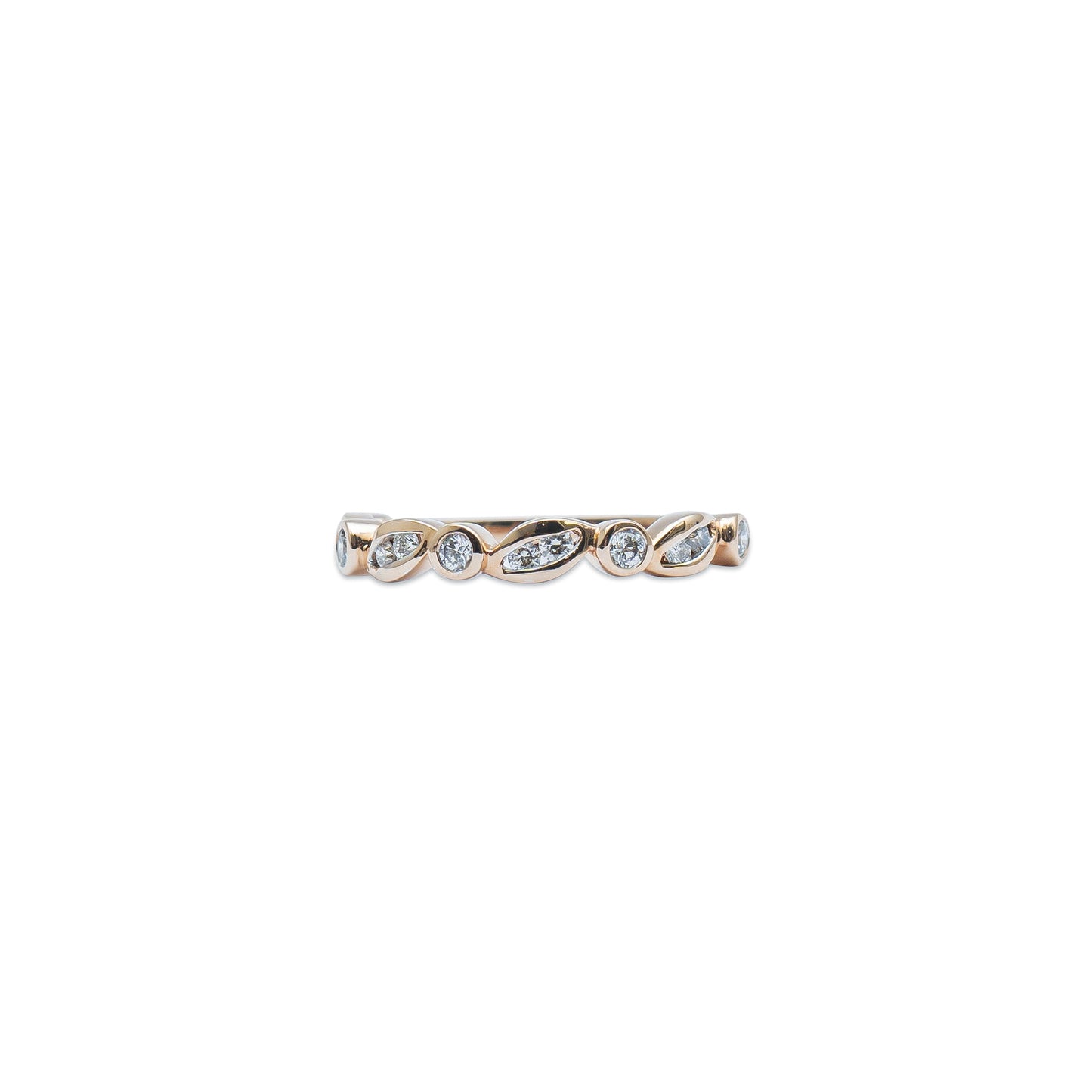 Lumine Leaf Ring