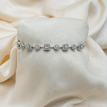 The Seren Baguette & Halo Bracelet